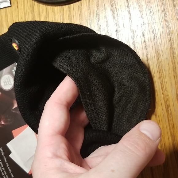 HOTMOCS LIGHTED/HEATED WINTER HAT - Picture 4 of 9